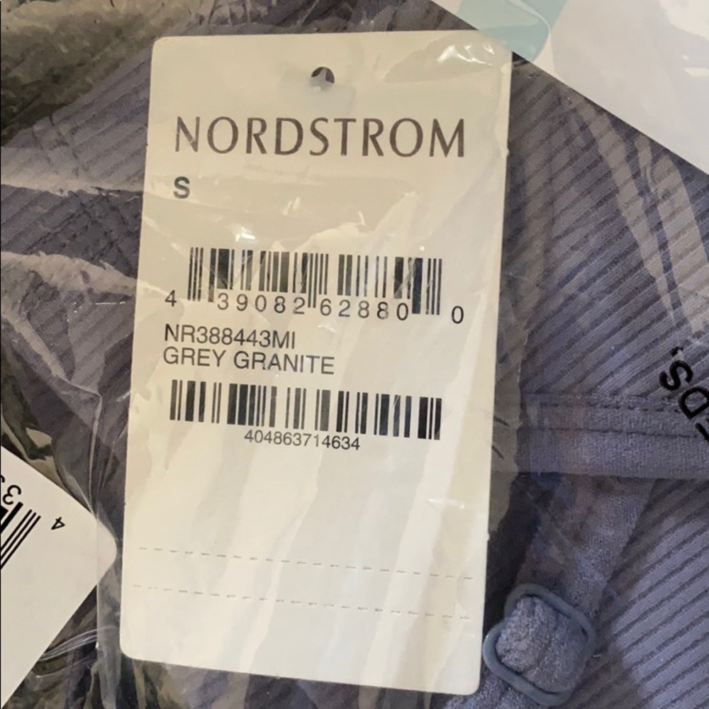 NWT Zella Ribbed Tank Top - Picture 4 of 4